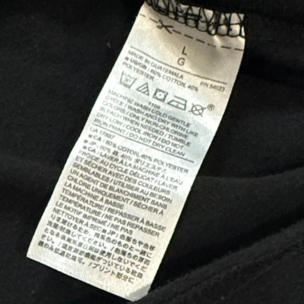 ▪️Banana Republic Logo Graphic Tee